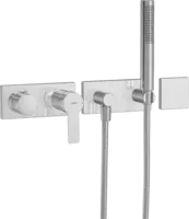 44871130 Bath and shower faucet